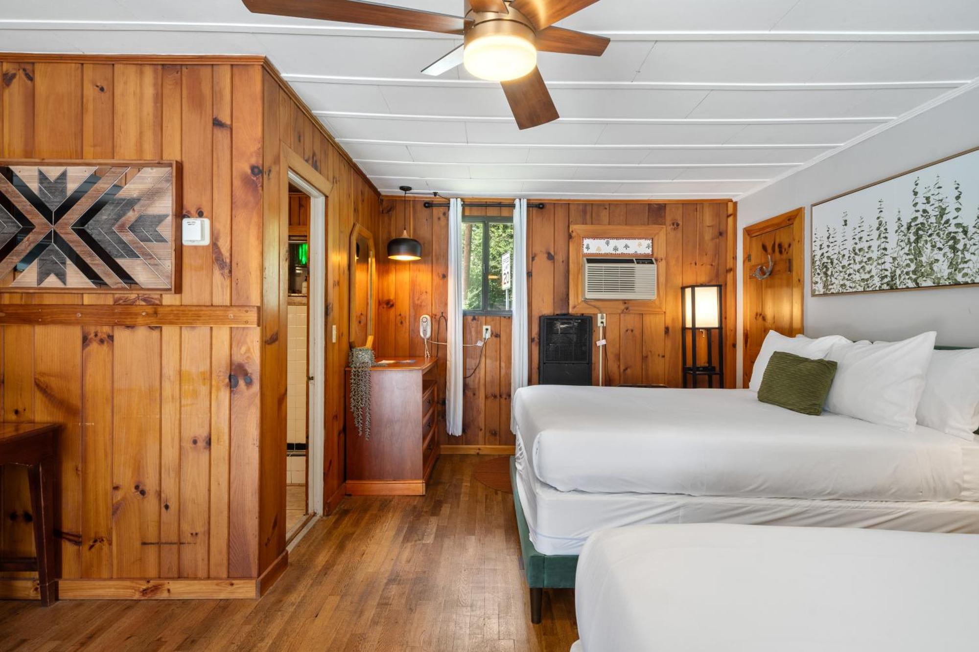 Cedarwood Inn Hendersonville Exteriör bild