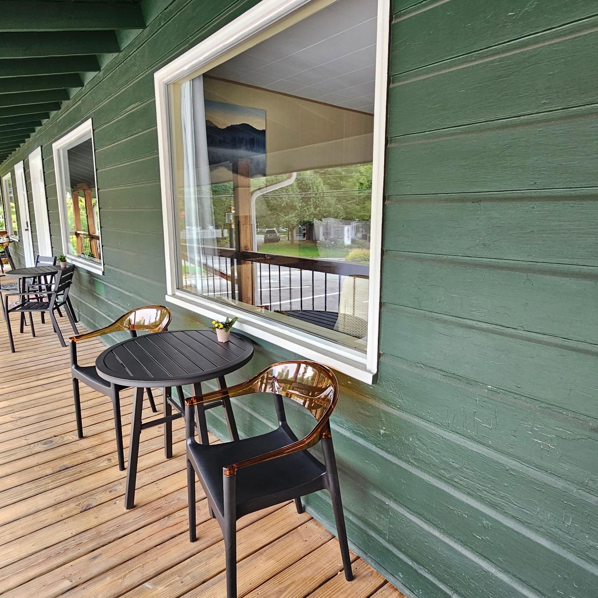 Cedarwood Inn Hendersonville Exteriör bild