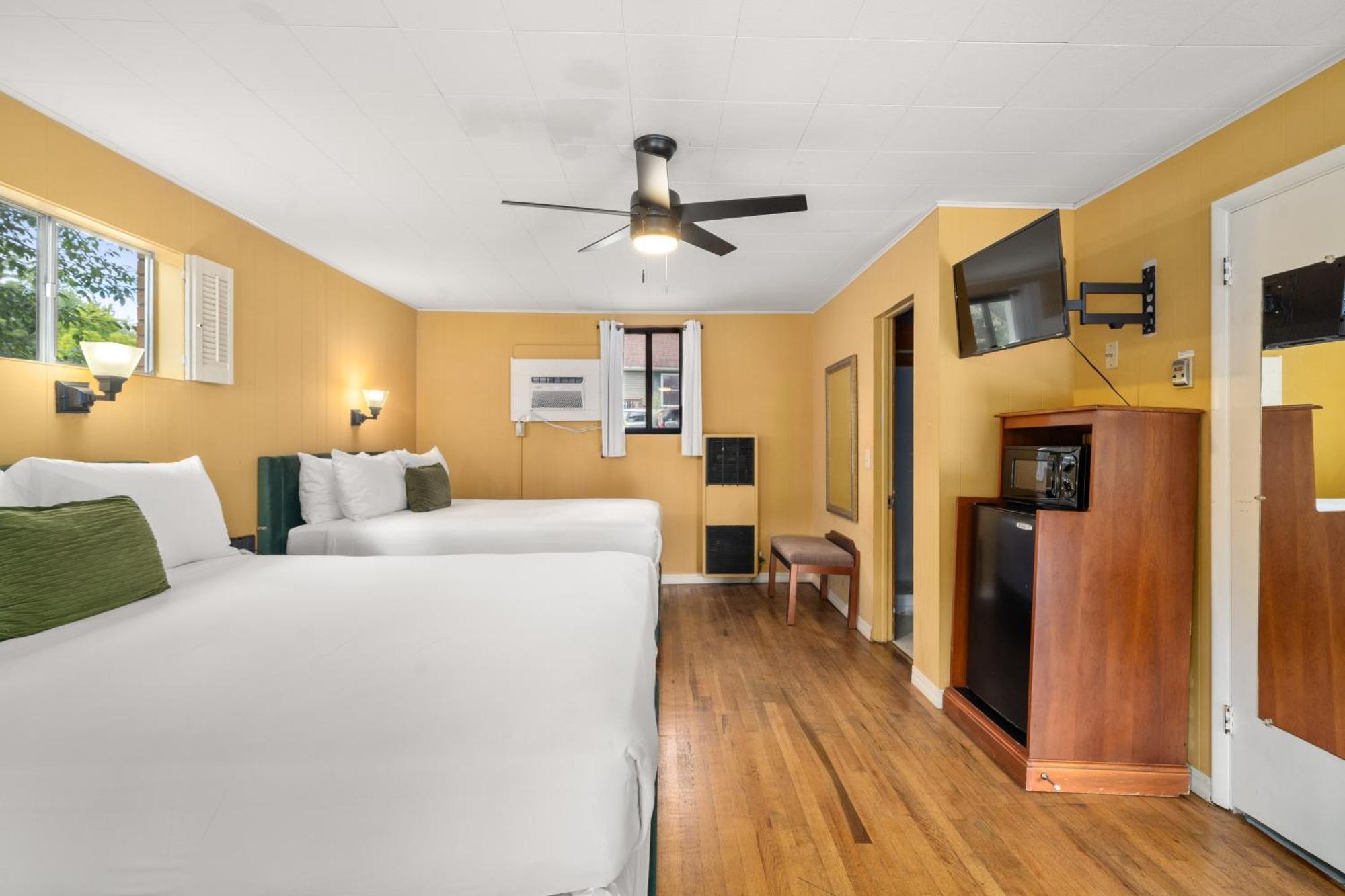 Cedarwood Inn Hendersonville Exteriör bild