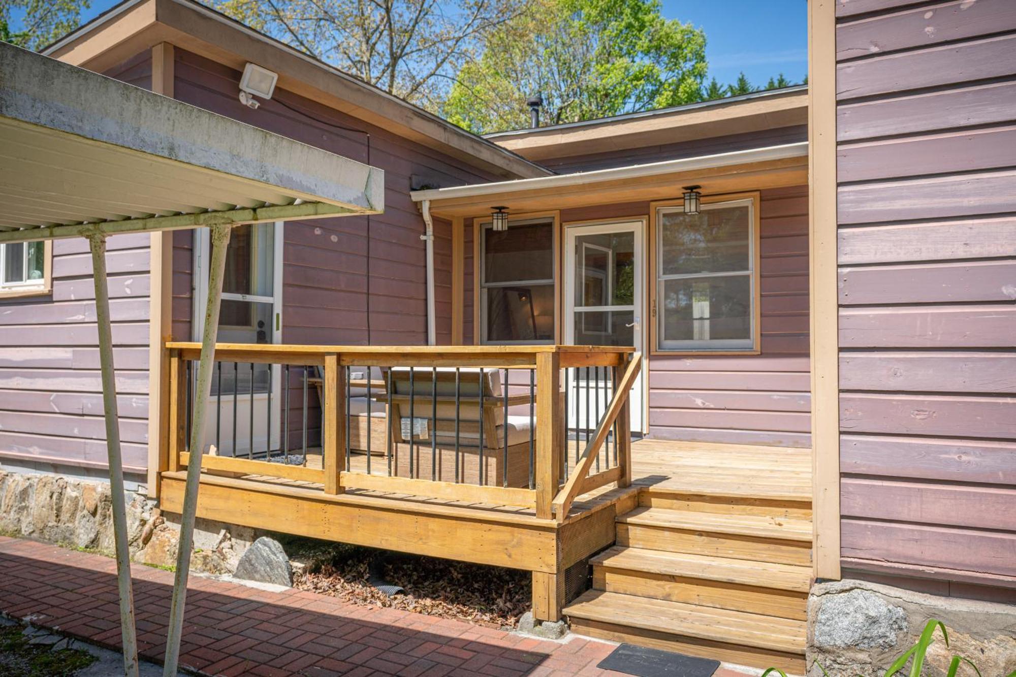 Cedarwood Inn Hendersonville Exteriör bild